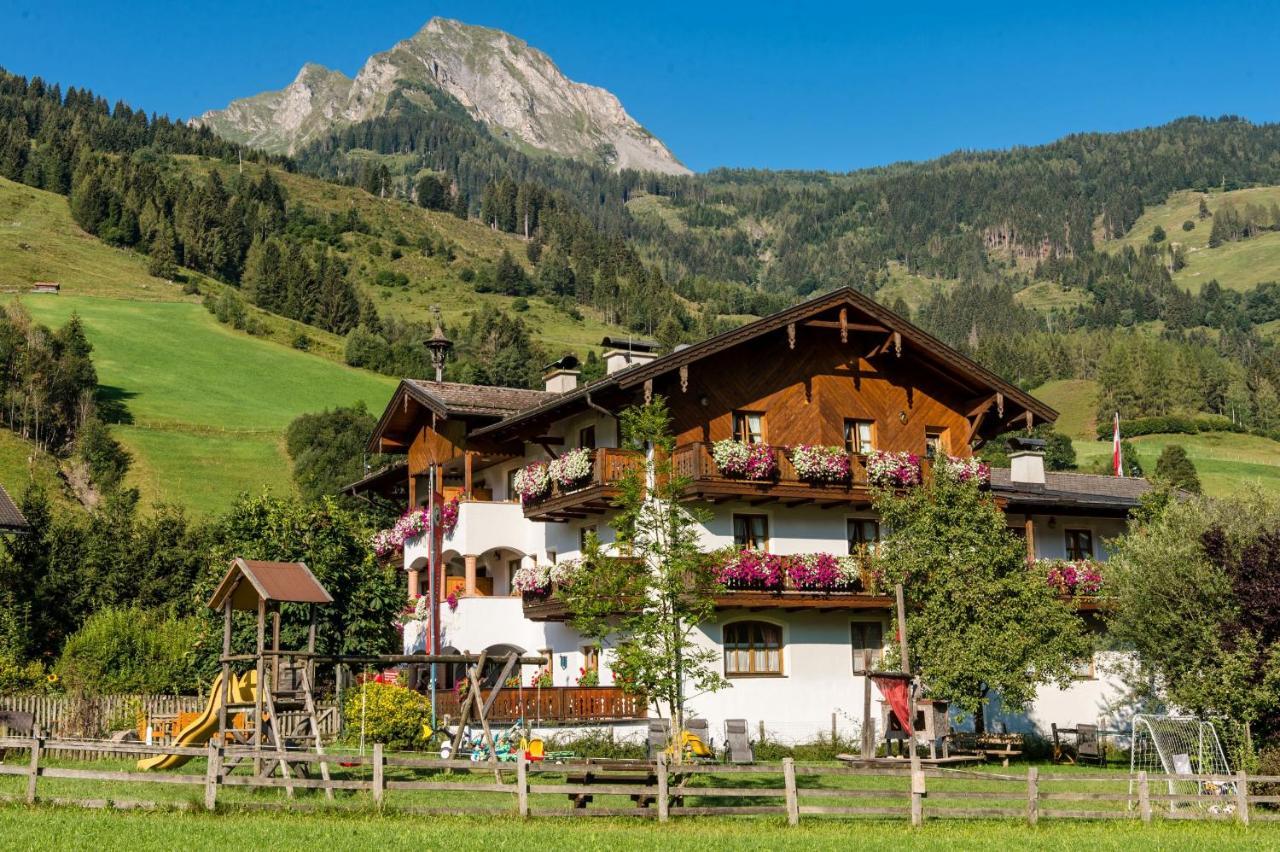 Bauernhofhotel "Die Unterbergerin" - Zimmer Mit Fruehstueck Und Ferienwohnungen In Gastein Mit Gratis Thermeneintritt ドルフガシュタイン エクステリア 写真