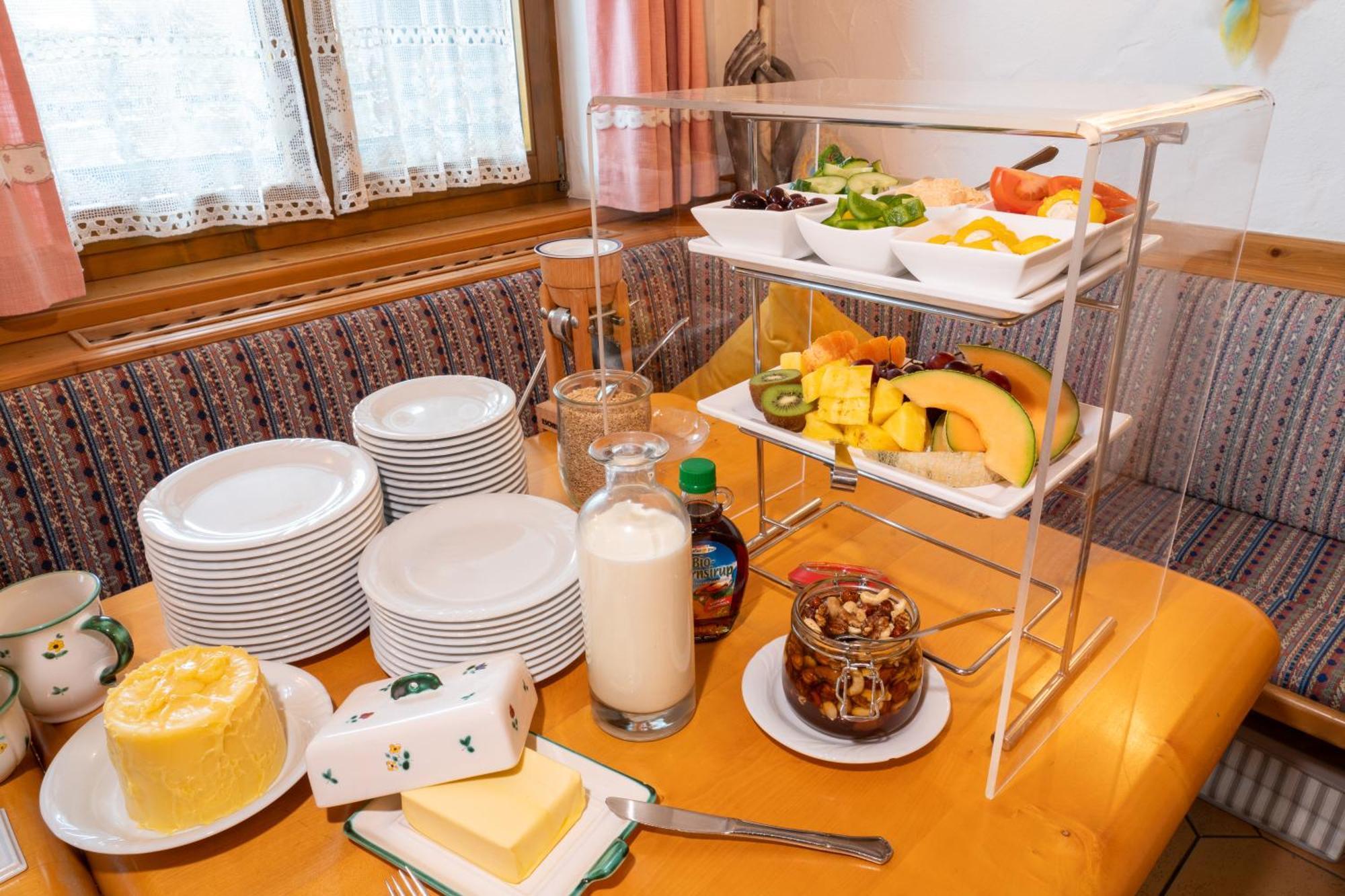 Bauernhofhotel "Die Unterbergerin" - Zimmer Mit Fruehstueck Und Ferienwohnungen In Gastein Mit Gratis Thermeneintritt ドルフガシュタイン エクステリア 写真