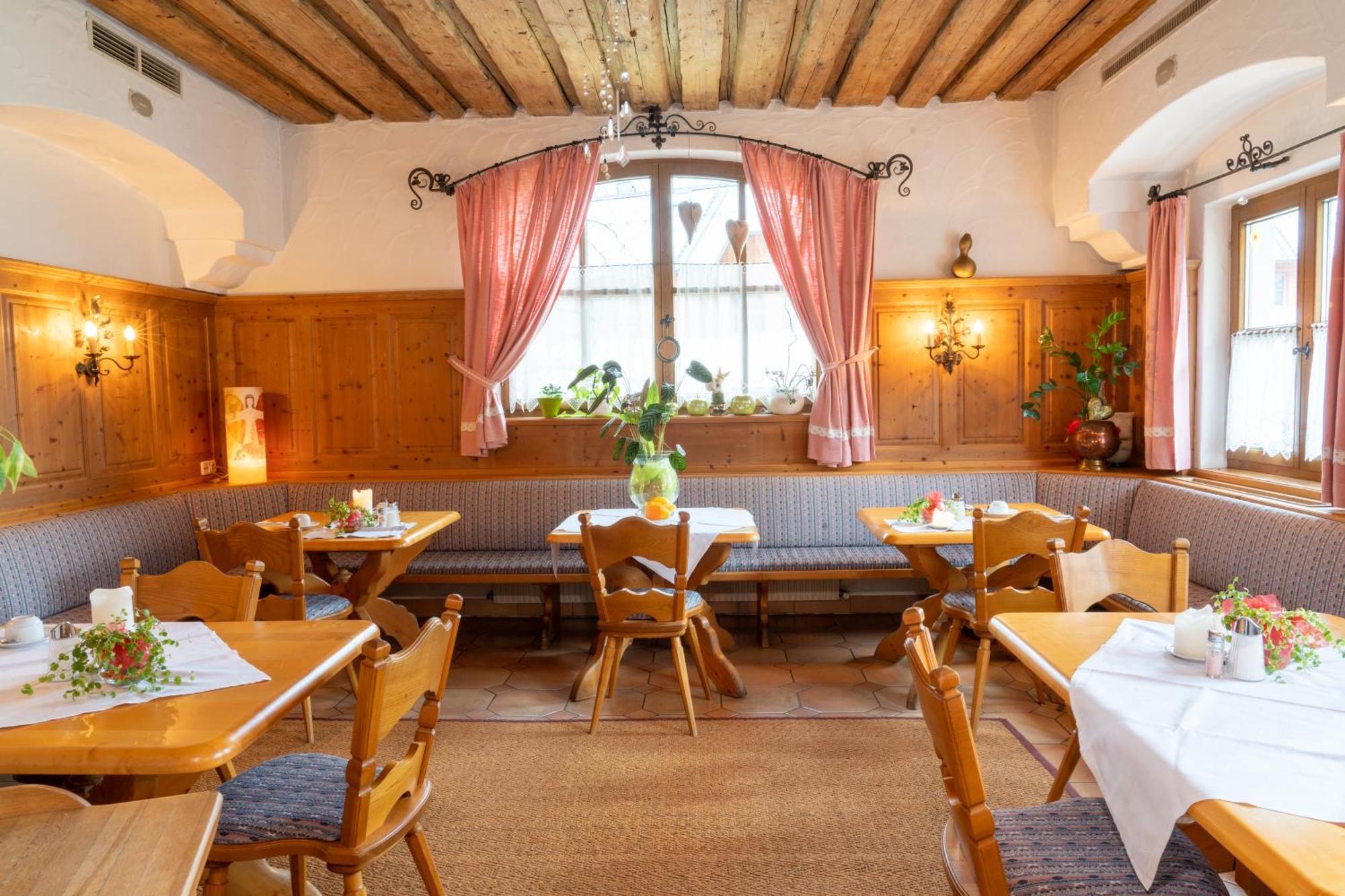 Bauernhofhotel "Die Unterbergerin" - Zimmer Mit Fruehstueck Und Ferienwohnungen In Gastein Mit Gratis Thermeneintritt ドルフガシュタイン エクステリア 写真